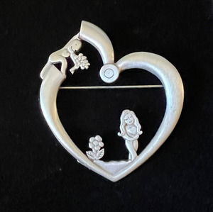 VTG Jonette Jewelry Co "JJ" Brooch Heart Romantic Couple Sweet Love Silver Tone